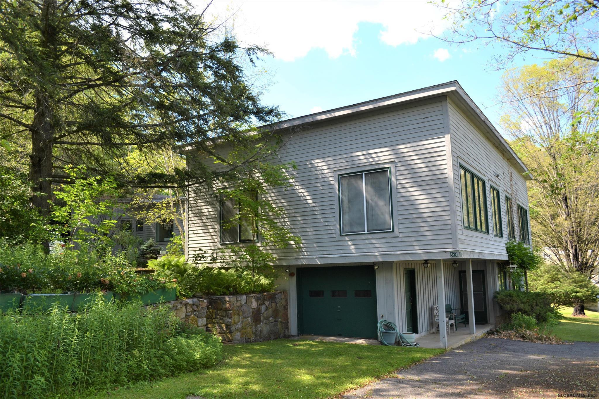 673 Baldwin Road Ticonderoga, NY 12883 - Photo 3 of 58 Photo 3