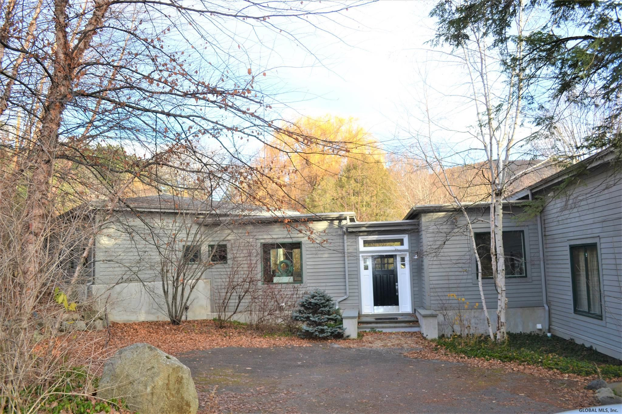 673 Baldwin Road Ticonderoga, NY 12883 - Photo 4 of 58 Photo 4