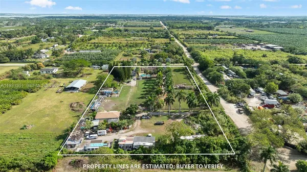 a big yard with lots of green space