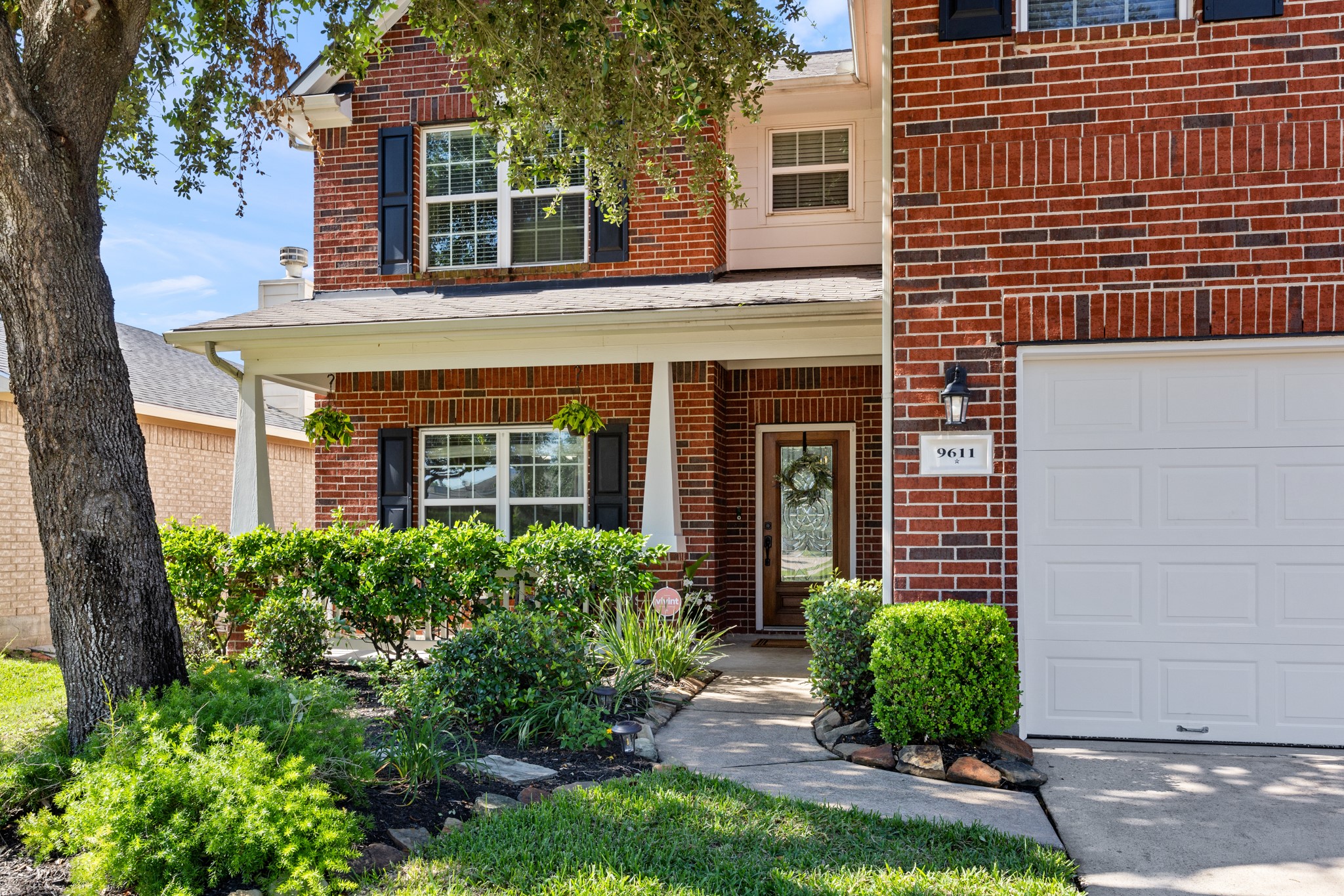 9611 Darbey Trace Drive Spring, TX 77379 - Photo 2 of 25