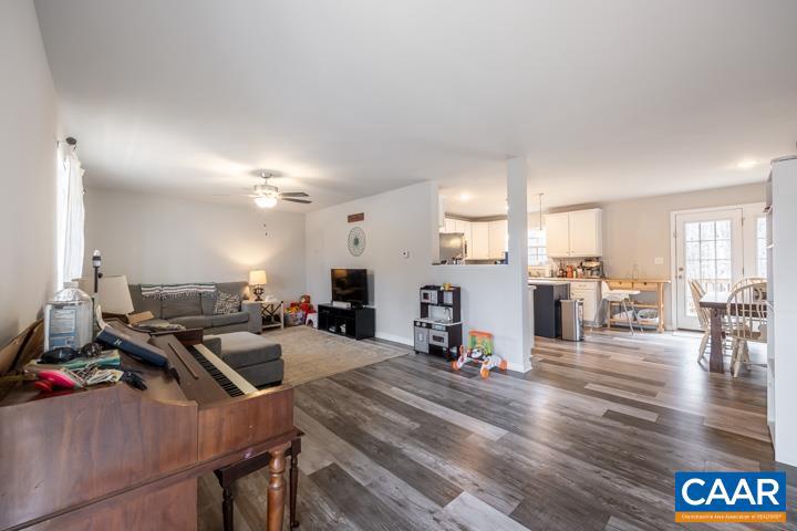 179 Weston Road Louisa, VA 23093 - Photo 3 of 26