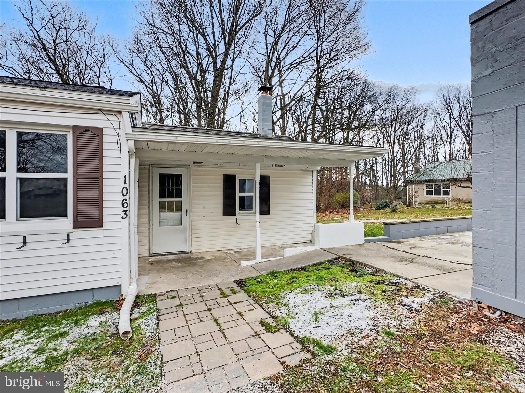 1063 Snyder Corner Road Red Lion, PA 17356 - Photo 3 of 23 Gallery Image 3