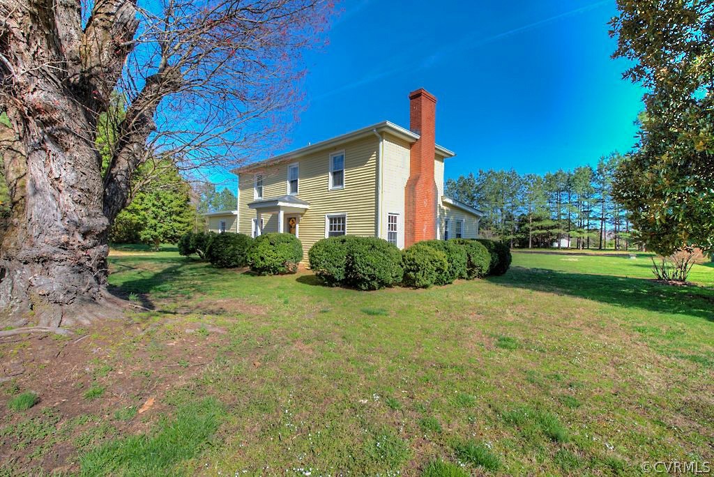 4917 Factory Mill Road Maidens, VA 23102 - Photo 2 of 42