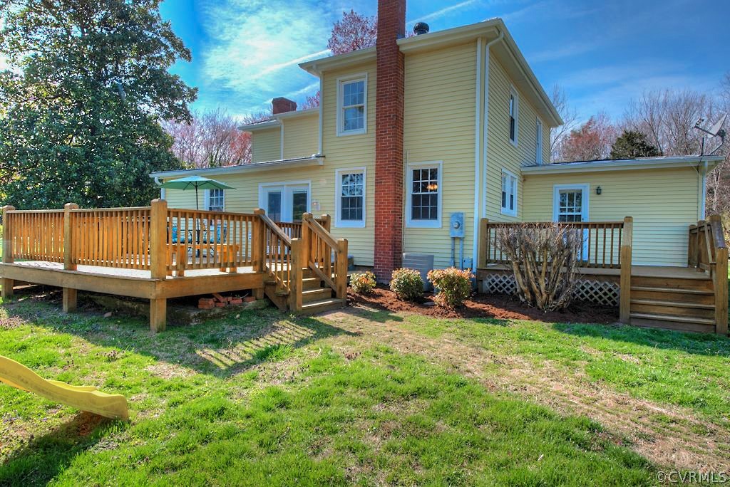 4917 Factory Mill Road Maidens, VA 23102 - Photo 5 of 42 So much charm and a fabulous deck too!