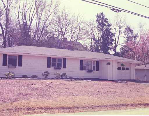 16 Saybrook Road Framingham, MA 01701 - Photo 1 of 1