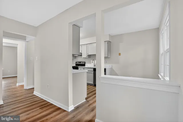 $519,000 | 1160 Lisa Court, Herndon, VA 20170