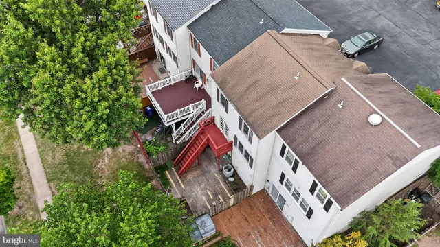 $519,000 | 1160 Lisa Court, Herndon, VA 20170