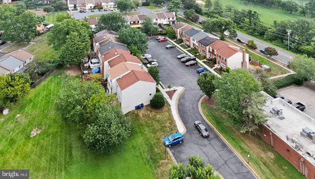 $519,000 | 1160 Lisa Court, Herndon, VA 20170