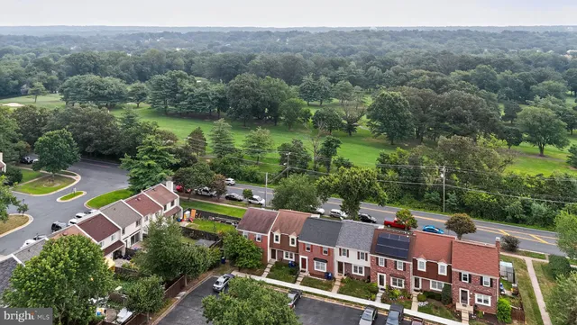 $519,000 | 1160 Lisa Court, Herndon, VA 20170