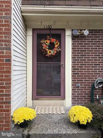 $499,900 | 1160 Lisa Court, Herndon, VA 20170