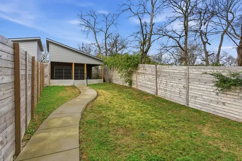 $695,000 | 807 32nd Avenue North, Unit B, Nashville, TN 37209