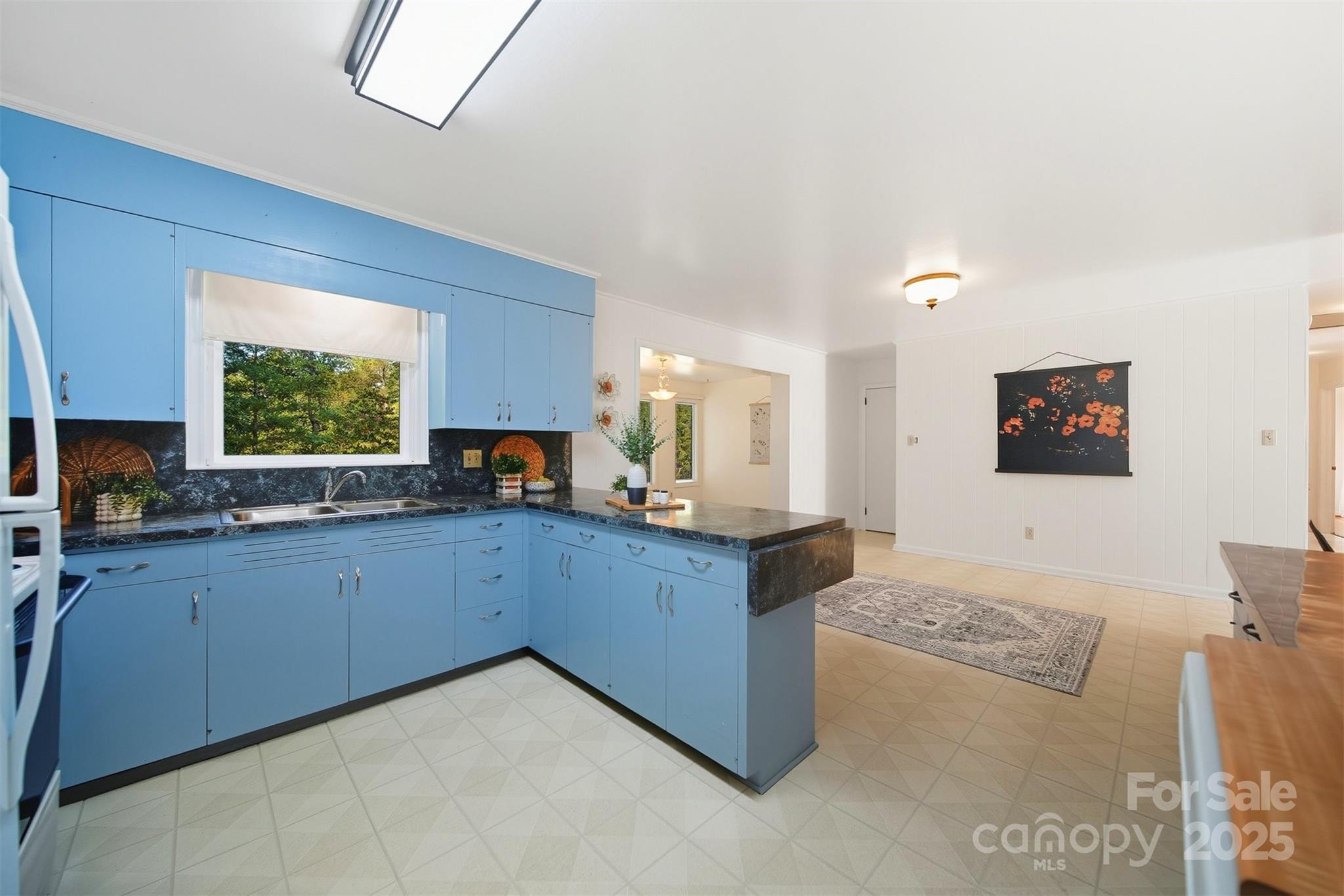 210 7th Avenue Southwest Conover, NC 28613 - Photo 13 of 41