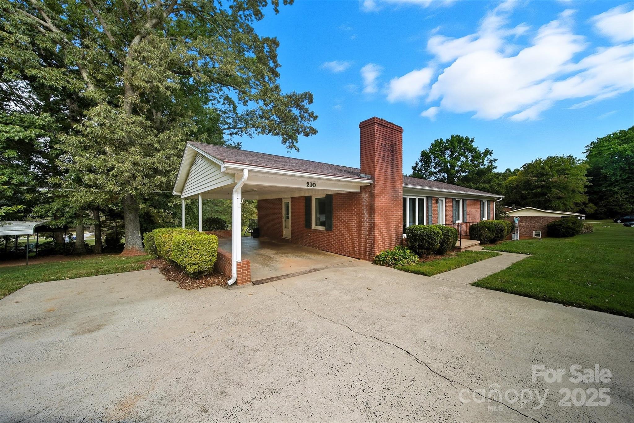 210 7th Avenue Southwest Conover, NC 28613 - Photo 33 of 41