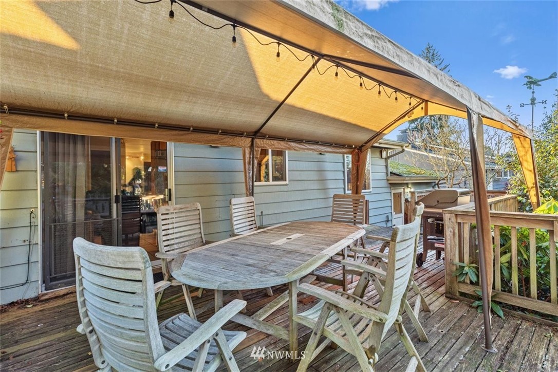 9503 215th Street Southwest Edmonds, WA 98020 - Photo 29 of 35 Gallery Image 29