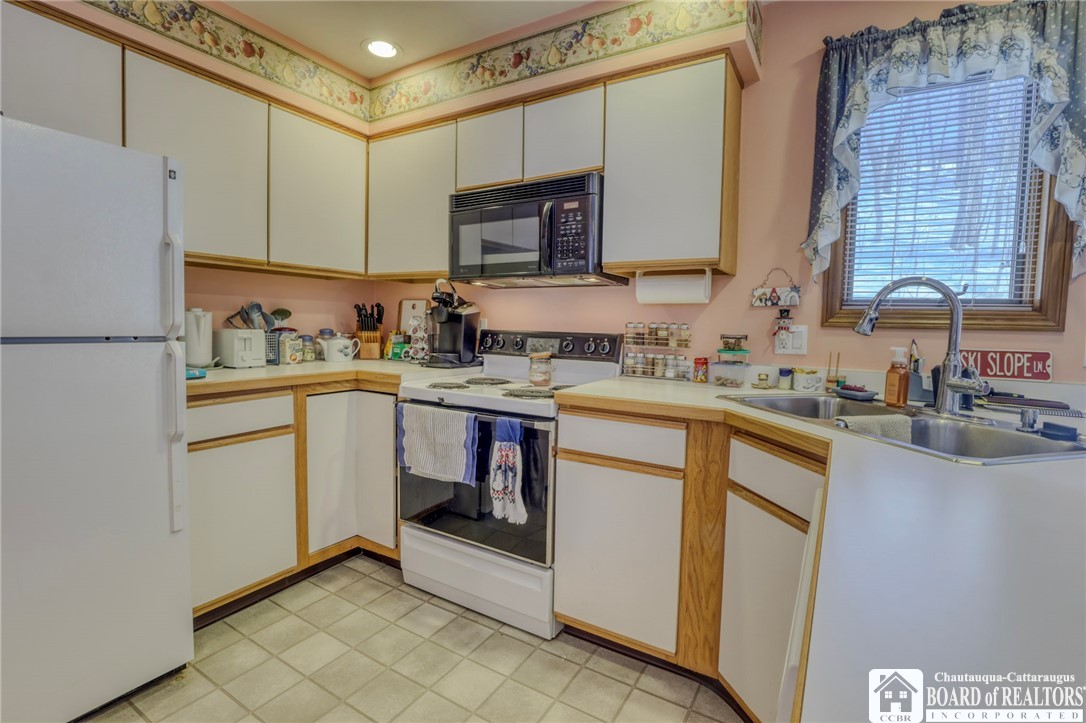 16 Stone Ridge Ellicottville, NY 14731 - Photo 12 of 46