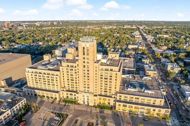 $2,149 | 2929 Chicago Avenue, Unit 1003, Minneapolis, MN 55407