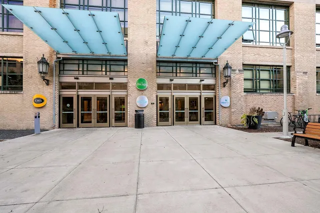 $2,149 | 2929 Chicago Avenue, Unit 1003, Minneapolis, MN 55407