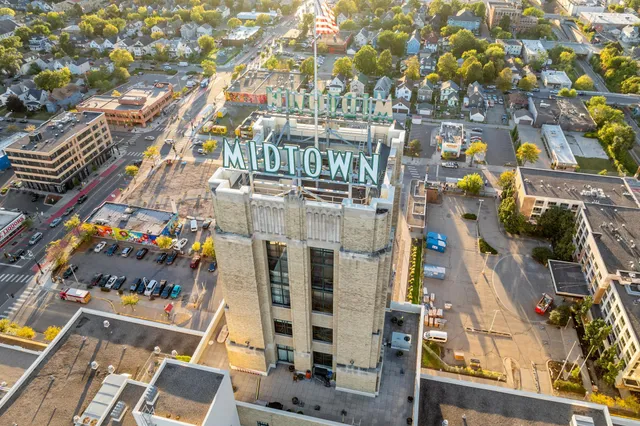 $2,149 | 2929 Chicago Avenue, Unit 1003, Minneapolis, MN 55407