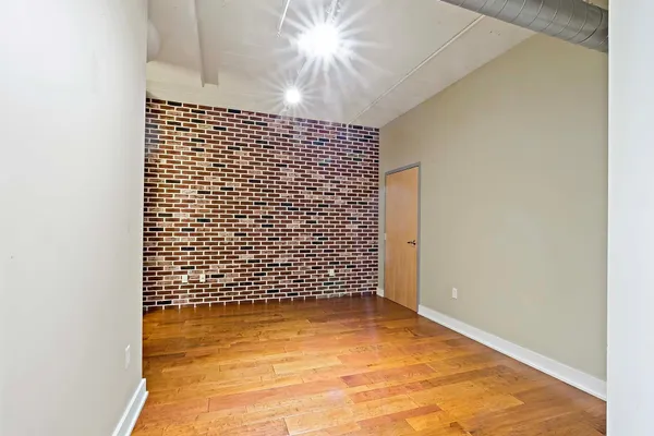 $2,149 | 2929 Chicago Avenue, Unit 1003, Minneapolis, MN 55407