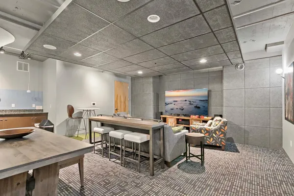 $2,149 | 2929 Chicago Avenue, Unit 1003, Minneapolis, MN 55407