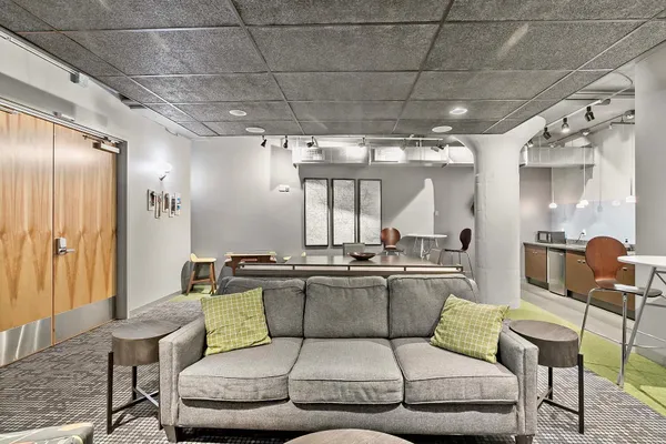 $2,149 | 2929 Chicago Avenue, Unit 1003, Minneapolis, MN 55407