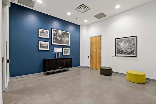 $2,149 | 2929 Chicago Avenue, Unit 1003, Minneapolis, MN 55407