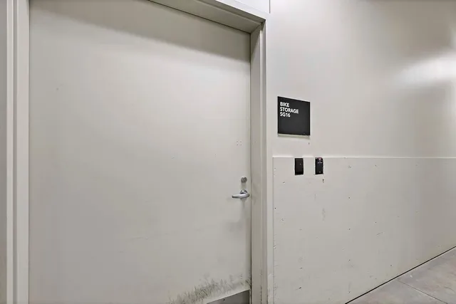 $2,149 | 2929 Chicago Avenue, Unit 1003, Minneapolis, MN 55407