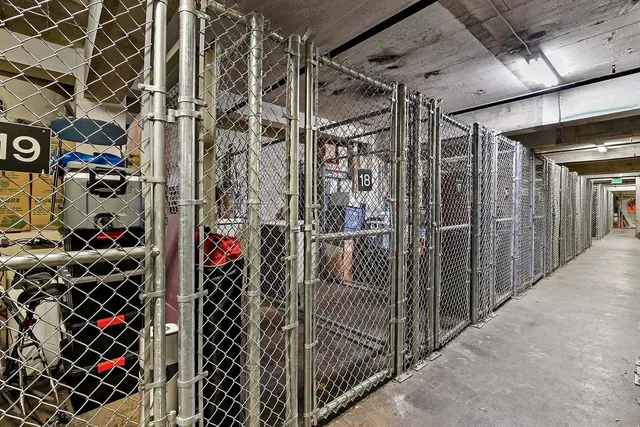 $2,149 | 2929 Chicago Avenue, Unit 1003, Minneapolis, MN 55407