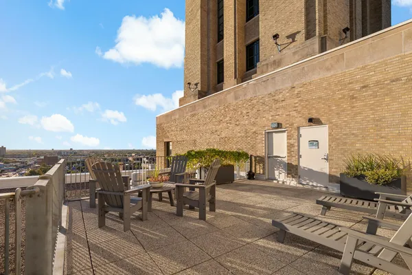 $2,149 | 2929 Chicago Avenue, Unit 1003, Minneapolis, MN 55407