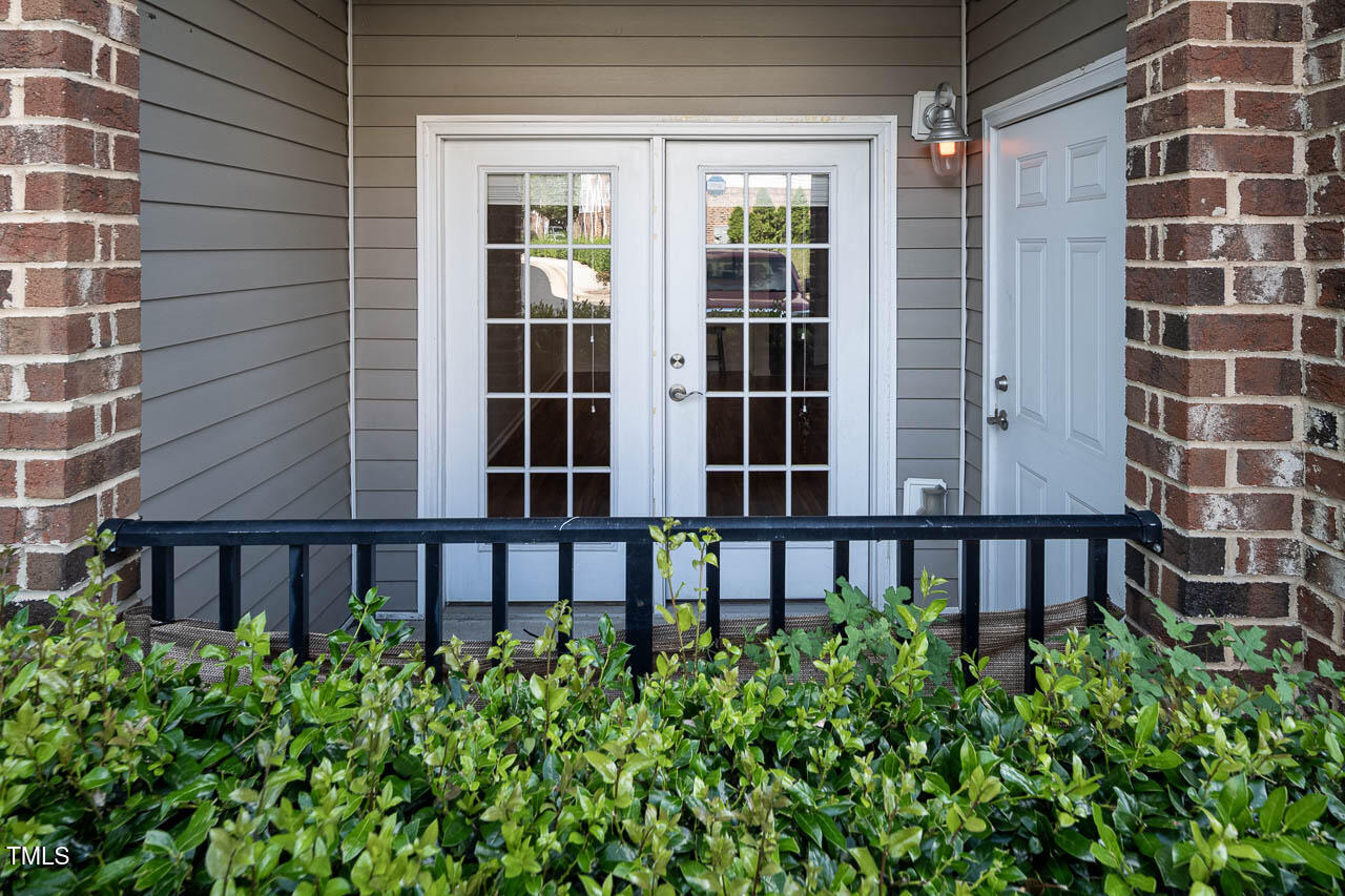 Covered back porch.