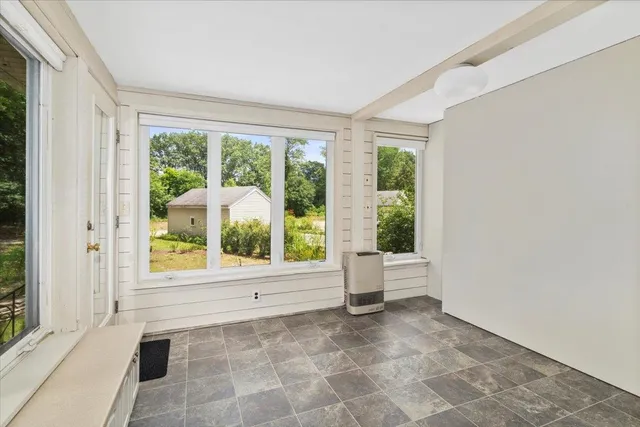 $2,600 | 3 Perry Avenue, Nashua, NH 03060