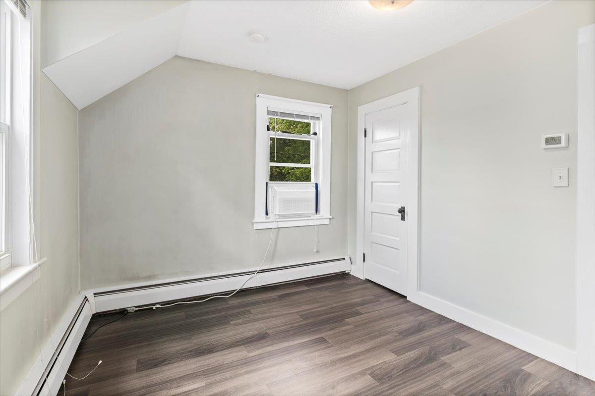 3 Perry Avenue Nashua, NH 03060 - Photo 18 of 32