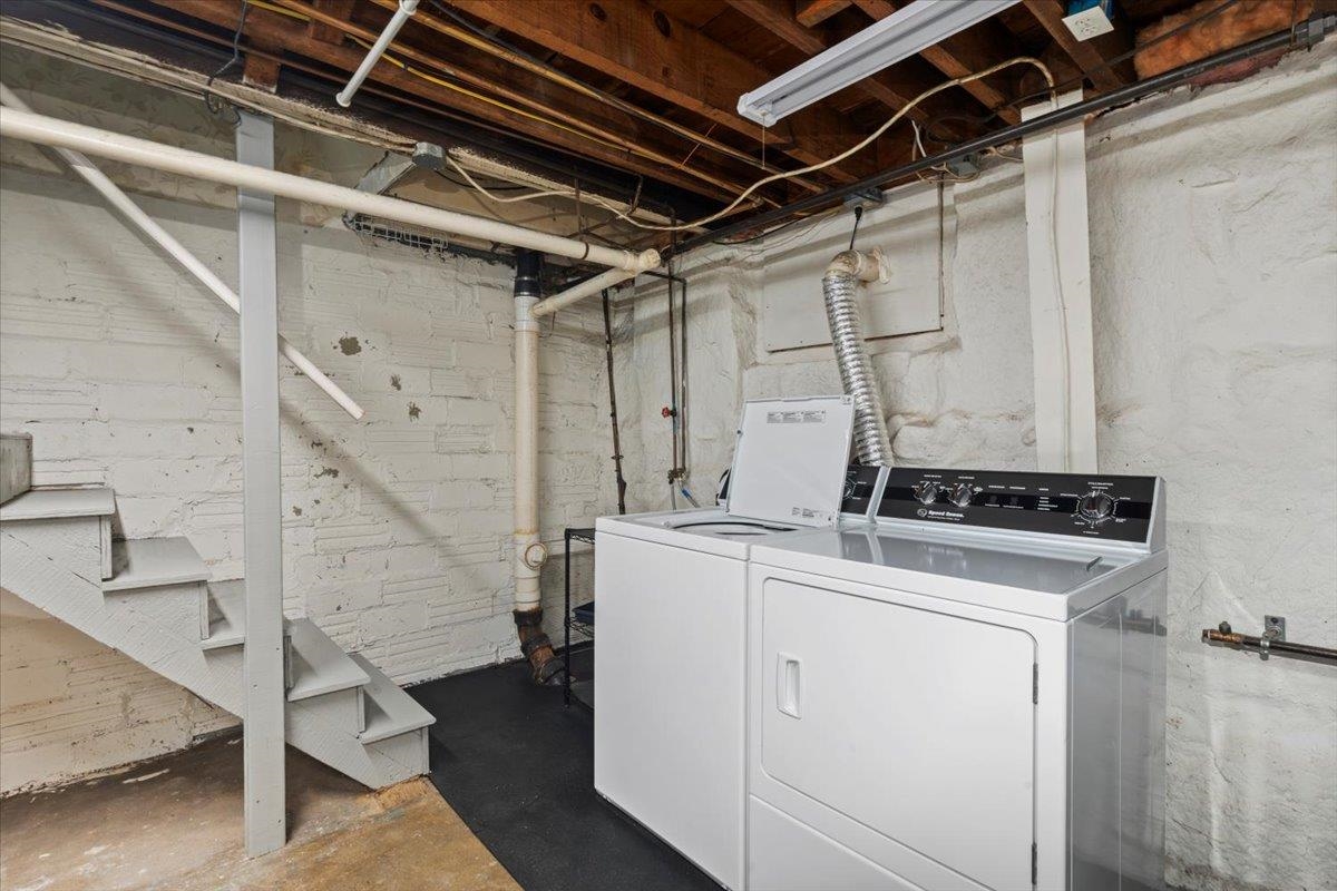 3 Perry Avenue Nashua, NH 03060 - Photo 27 of 32