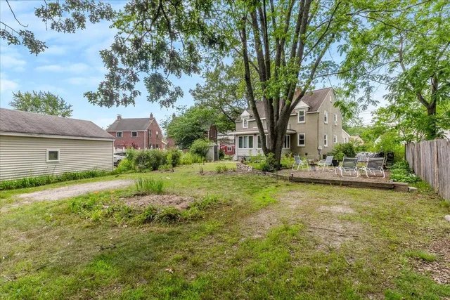 $2,600 | 3 Perry Avenue, Nashua, NH 03060