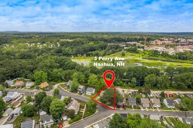 $2,600 | 3 Perry Avenue, Nashua, NH 03060