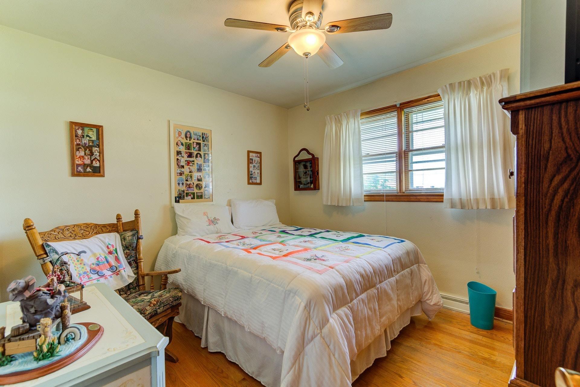 5735 Malvern Road Roanoke, VA 24012 - Photo 14 of 23 Bedroom