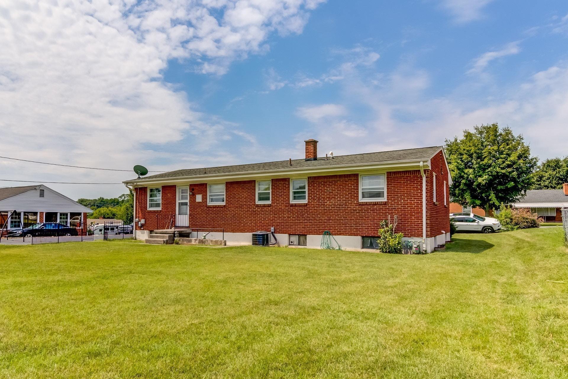 5735 Malvern Road Roanoke, VA 24012 - Photo 22 of 23 back