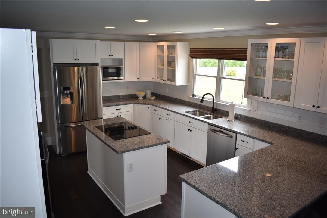 327 Pond Road Millsboro, DE 19966 - Photo 7 of 28 Gallery Image 7