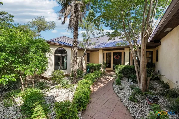 $1,575,000 | 100 Mesa Drive, Wimberley, TX 78676