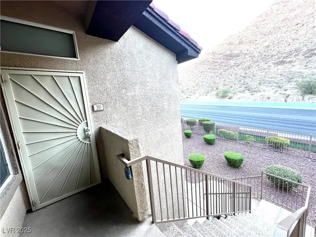$1,490 | 3545 Cactus Shadow Street, Unit 203, Las Vegas, NV 89129