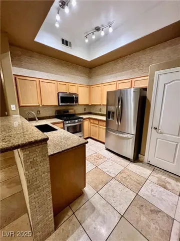 $1,490 | 3545 Cactus Shadow Street, Unit 203, Las Vegas, NV 89129