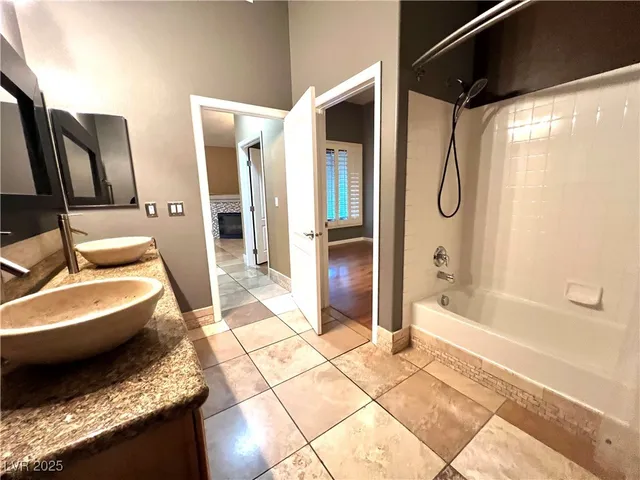 $1,490 | 3545 Cactus Shadow Street, Unit 203, Las Vegas, NV 89129