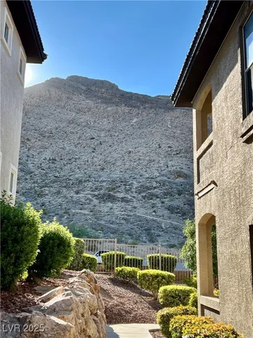 $1,490 | 3545 Cactus Shadow Street, Unit 203, Las Vegas, NV 89129