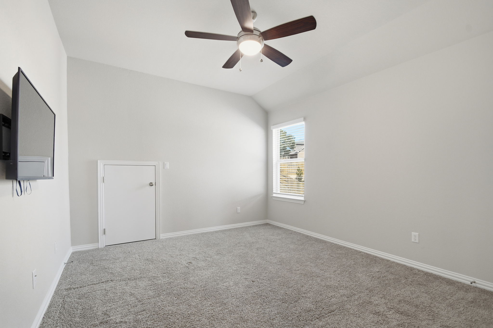 1009 Calendula Trail Georgetown, TX 78628 - Photo 24 of 31 Secondary Bedroom #2