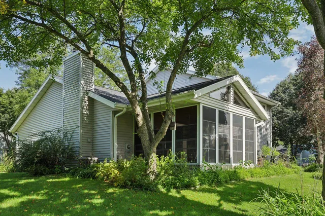 $450,000 | 4302 Beilfuss Drive, Madison, WI 53704