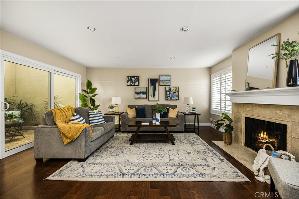 2756 Craig Circle Fullerton, CA 92835 - Photo 13 of 47 Fire in fireplace is digitally enhanced