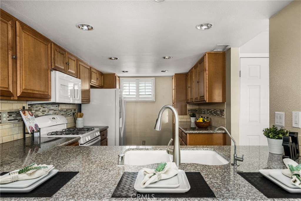 2756 Craig Circle Fullerton, CA 92835 - Photo 23 of 47