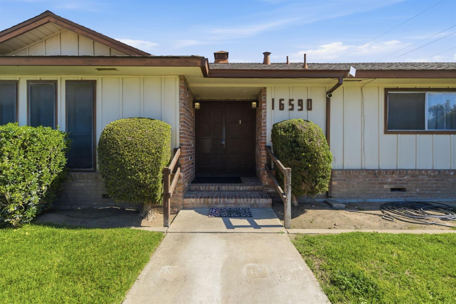 16590 South Austin Road Manteca, CA 95336 - Photo 4 of 37