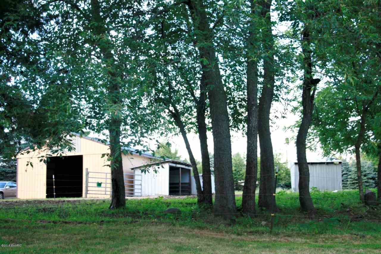 3993 West Waterwheel Road Northwest Stanton, MI 48888 - Photo 13 of 47 Gallery Image 13