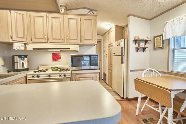 $149,900 | 573 Flamingo Circle, Townsend, TN 37882